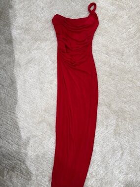 JLUXLABEL Red One-Shoulder Ruched Midi Dress